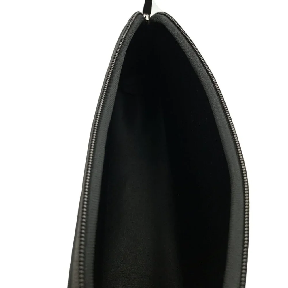 SKIMS Onyx Black Neoprene Medium Travel Cosmetic Pouch With Zipper Closure
